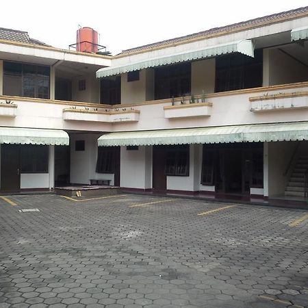 Hotel Sriwijaya 万隆 外观 照片