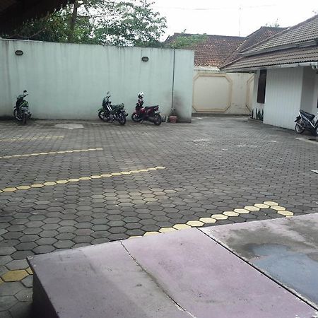 Hotel Sriwijaya 万隆 外观 照片